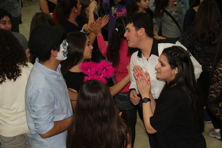 Notre Dame Des Anges Party